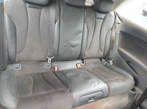 Bancheta Semi Piele cu Spatar cu Rabatare Audi A3 8V Coupe 2 Usi 2012 - 2020 [K3300]