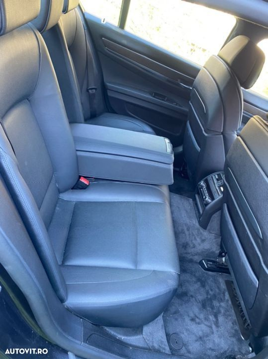 Bancheta spate BMW F01 2011 berlina 4.4i