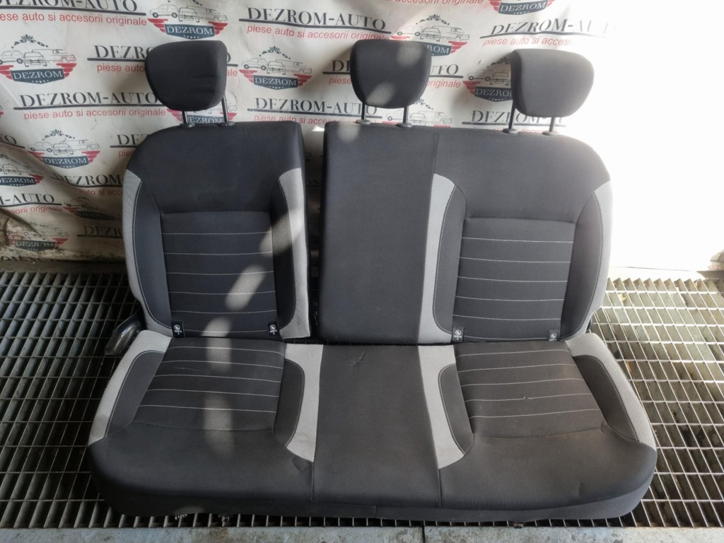 Bancheta spate Dacia Sandero II