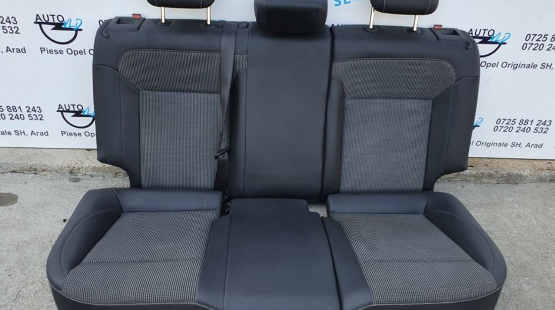 Bancheta spate interior canapele semipiele Opel Astra J Combi