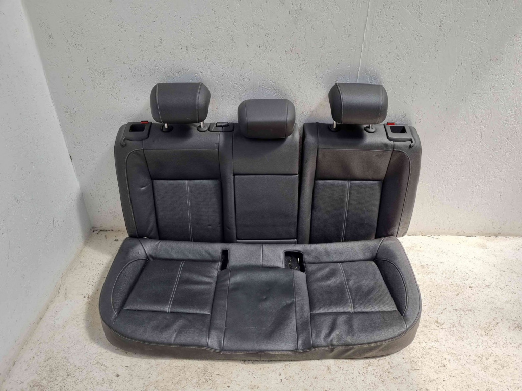 Bancheta spate Opel Astra J [Fabr 2009-2015] 1Z0819203