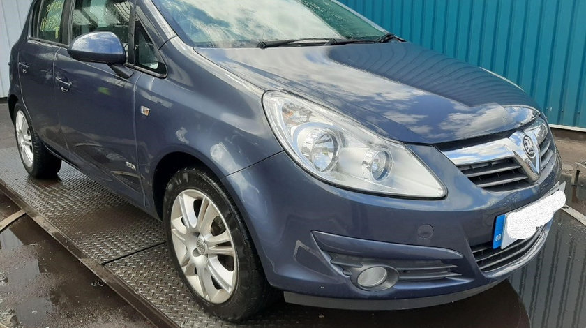 Bancheta spate Opel Corsa D 2010 Hatchback 1.4 i