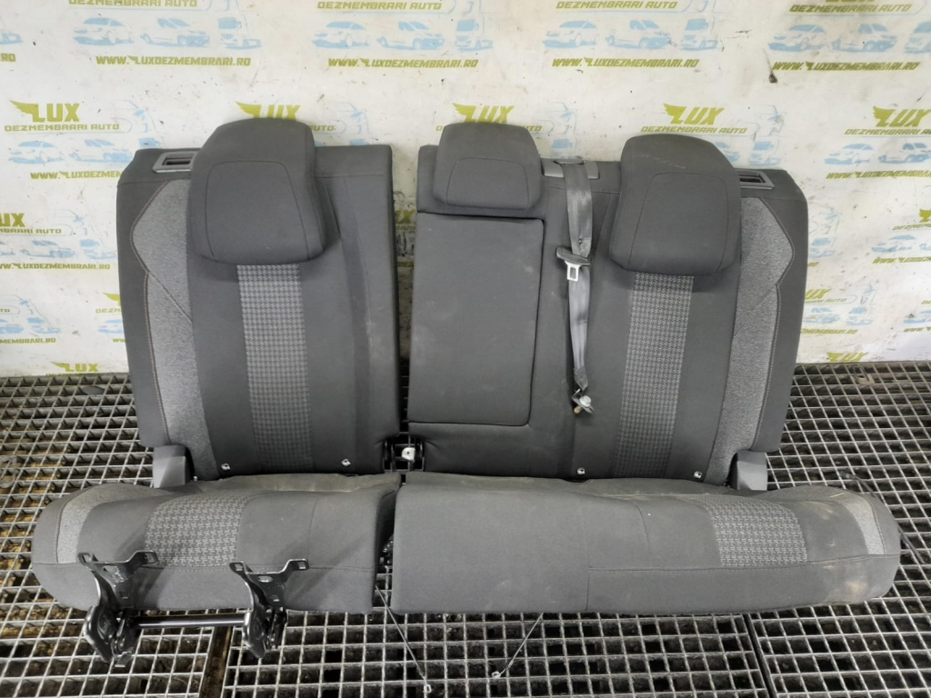 Bancheta spate Peugeot 3008 2 [2016 - 2020] 1.6 hdi BH01