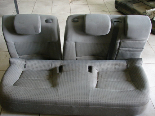Bancheta spate Renault Laguna 2 [2001 - 2005] Liftback 1.9 DCi MT (120 hp) II (BG0/1_)