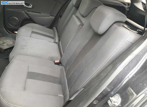 Bancheta Spate Sezut cu Spatar Renault Megane 3 Grandtour Break Combi 2008 - 2015 [C7625]