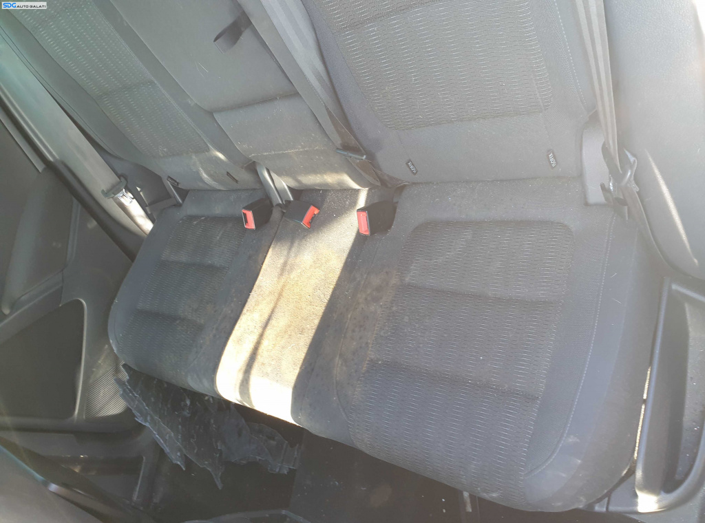 Bancheta Spate Sezut cu Spatar Textil Volkswagen Tiguan 2007 - 2011 [K3844]