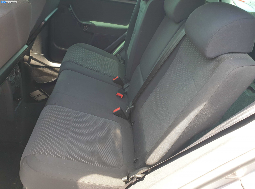 Bancheta Spate Textil cu Spatar Volkswagen Golf 6 Plus 2008 - 2014 [K5485] [K5488]