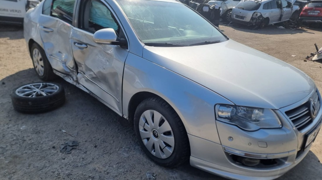 Bancheta spate Volkswagen Passat B6 2010 berlina 2.0 TDI 4MOTION CBBB