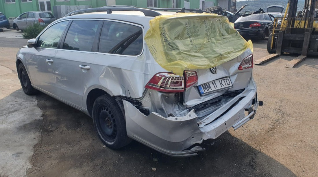 Bancheta spate Volkswagen Passat B7 2012 break 2.0 tdi