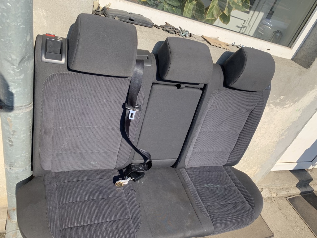 Bancheta Volkswagen VW Jetta 5 [2005 - 2011] Sedan 4-usi 2.0 TDI MT (140 hp) (1K2)