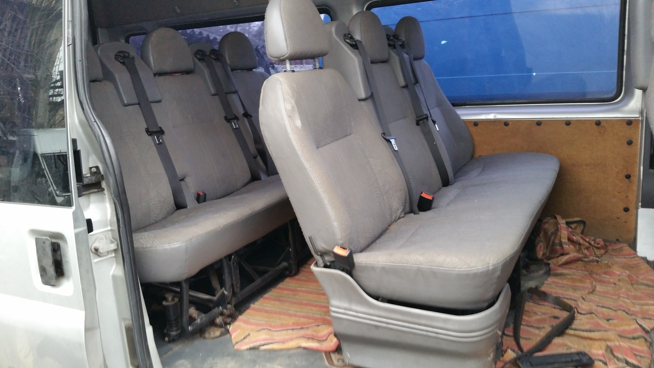 Banchete ford transit