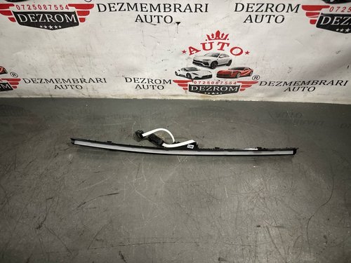 Banda led ambientale bord (pasager) 5H1947096A VW Golf VIII Variant 2.0 TSI 4motion 190 cai DNNA