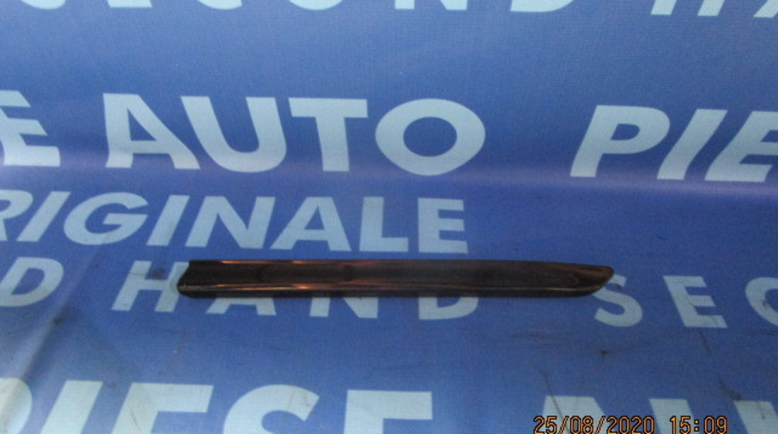 Bandou aripa BMW E46ci; 8208666