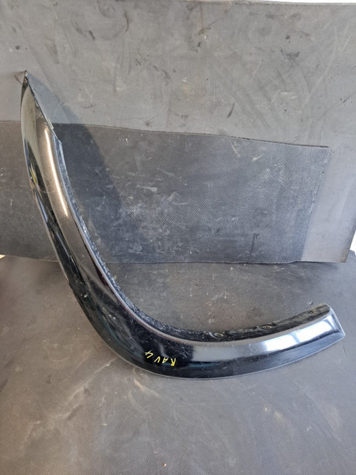 BANDOU Aripa dreapta fata (arc) Toyota RAV-4 2001 - COD 7560142070 75601-42070, 75601-42080, 75611-4...