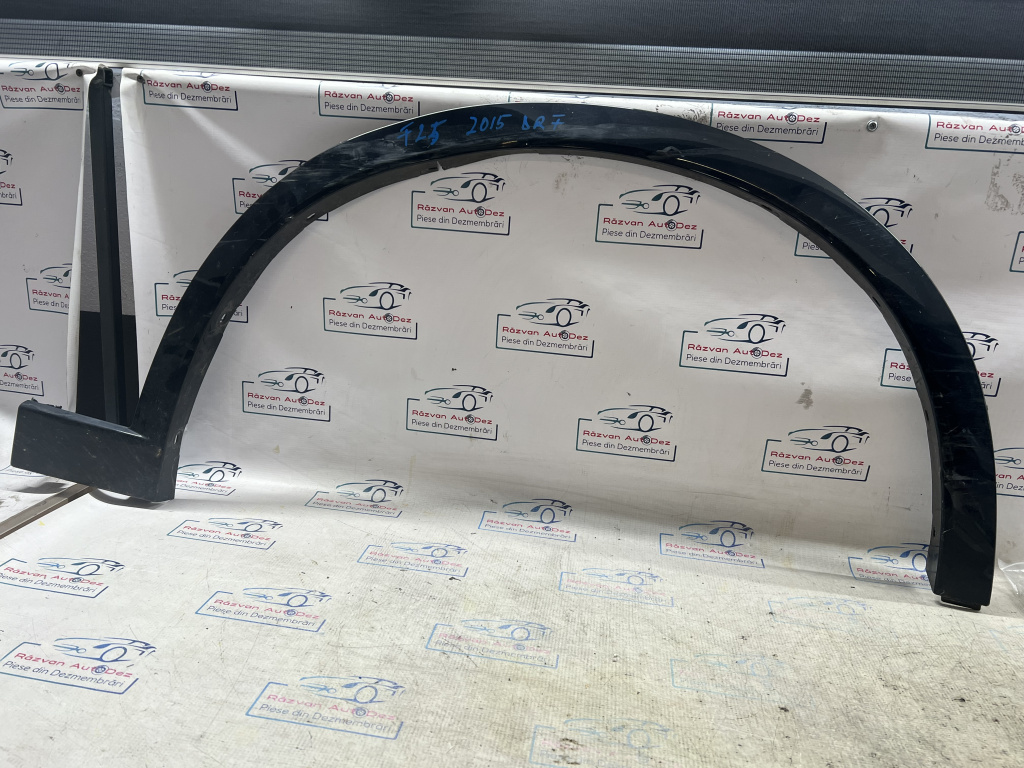 Bandou aripa dreapta fata BMW X3 F25 2015, CU DEFECTE