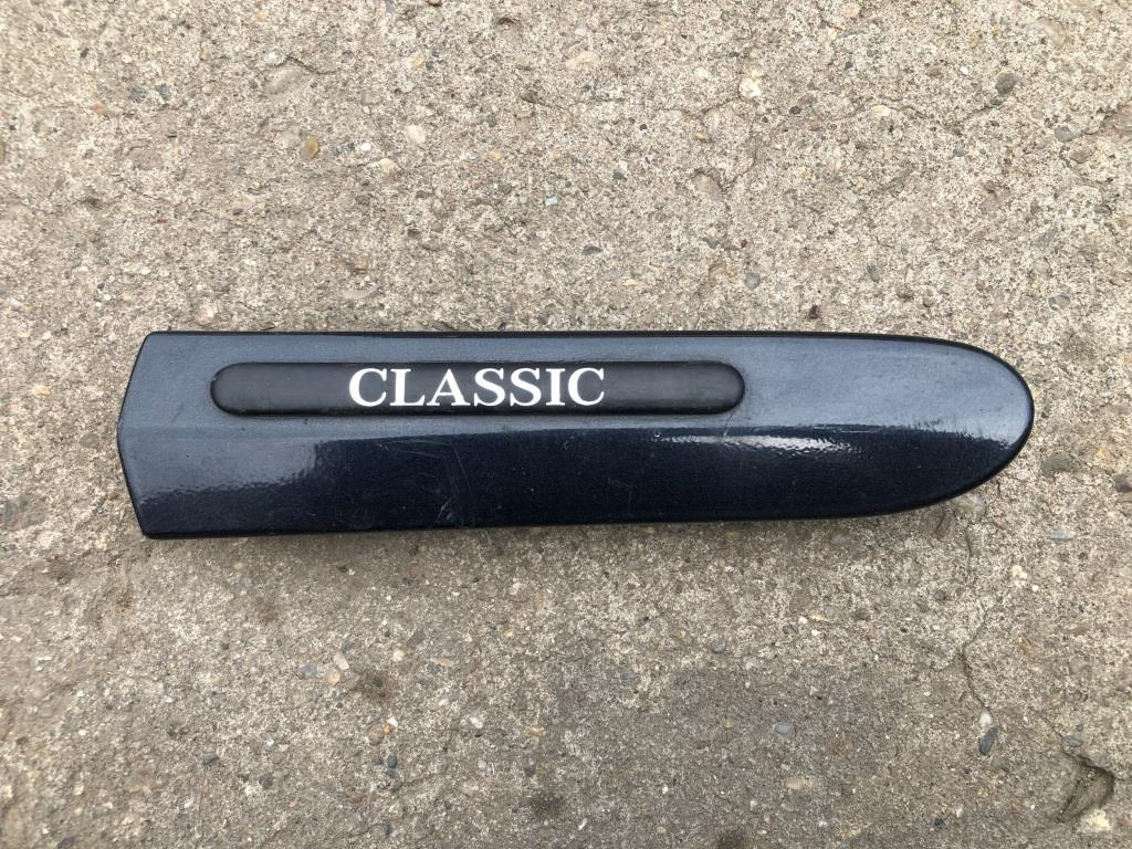 Bandou aripa dreapta Mercedes C Class W203 2000-2007