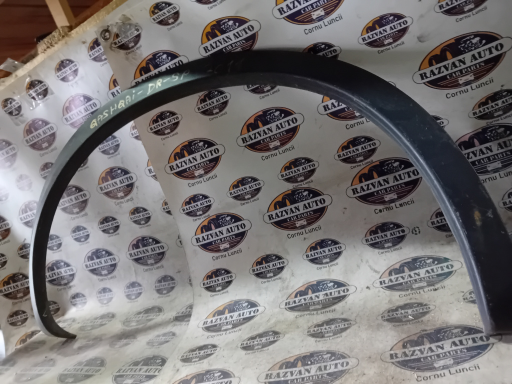 Bandou aripa dreapta spate Nissan Qashqai 2011