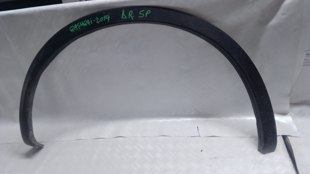 Bandou aripa dreapta spate Nissan Qashqai - Motorina 2014, -