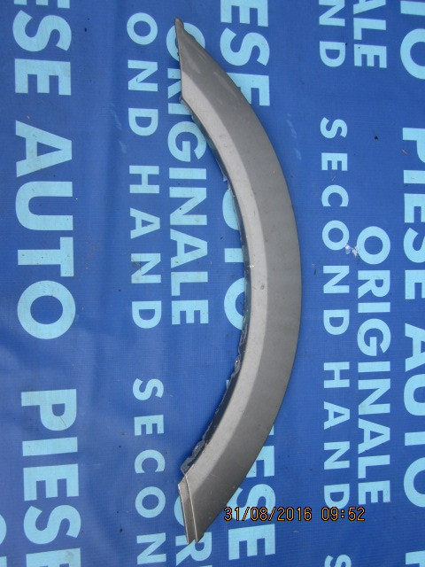Bandou aripa Mitsubishi Pajero :478741