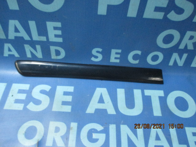 Bandou aripa Opel Astra G 2002