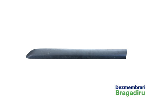 Bandou aripa spate stanga Cod: 1K3853535 1K3853535 Volkswagen VW Golf 5 [2003 - 2009] Hatchback 3-us...