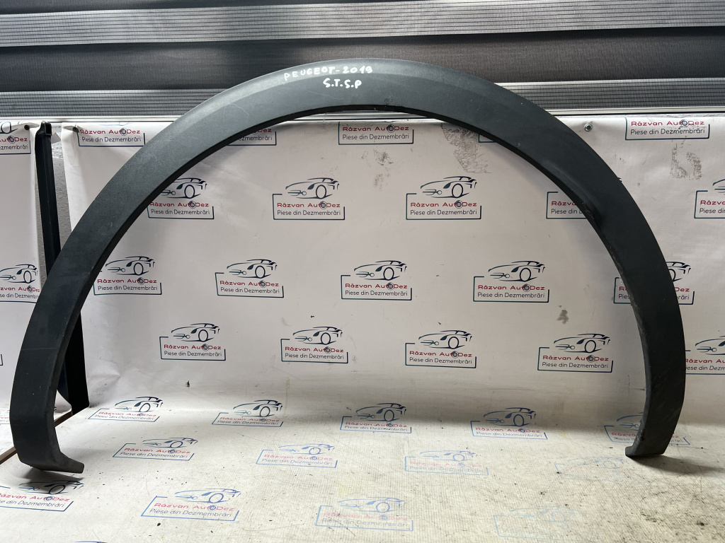 Bandou aripa stânga spate Peugeot 3008 2019