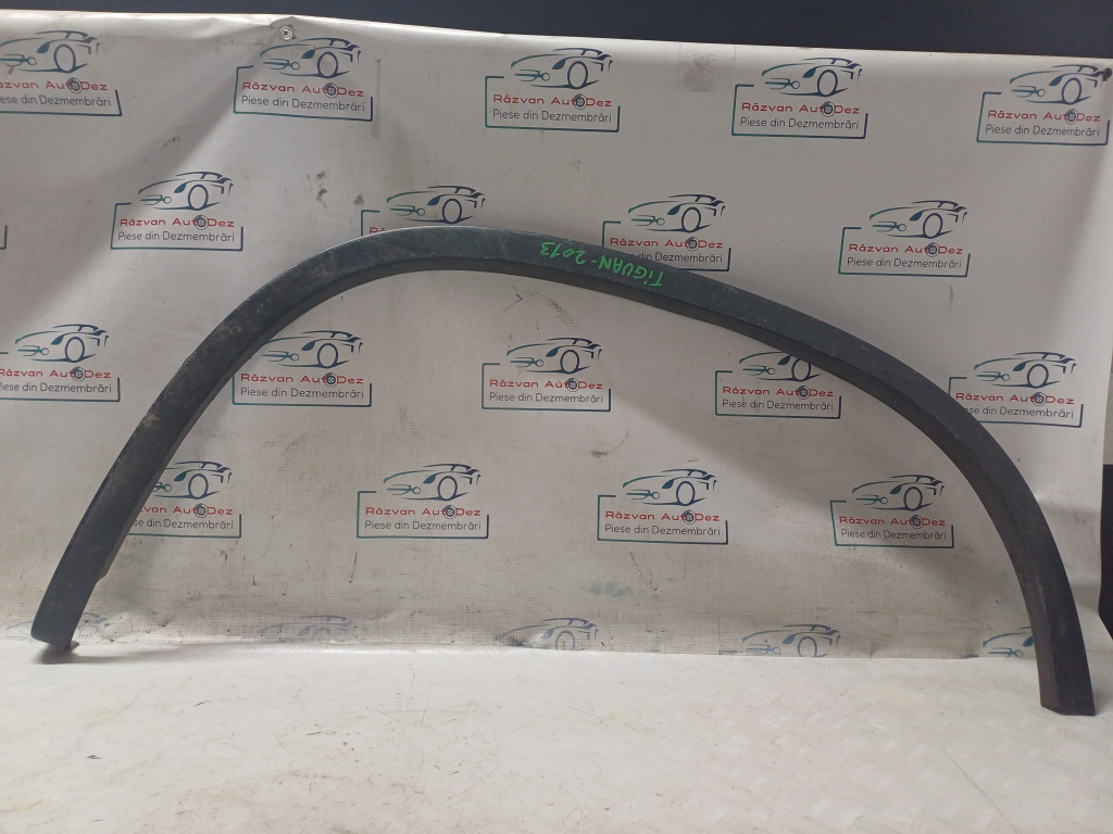 Bandou aripa stânga spate Volkswagen Tiguan - Motorina 2013, 5N0854819A