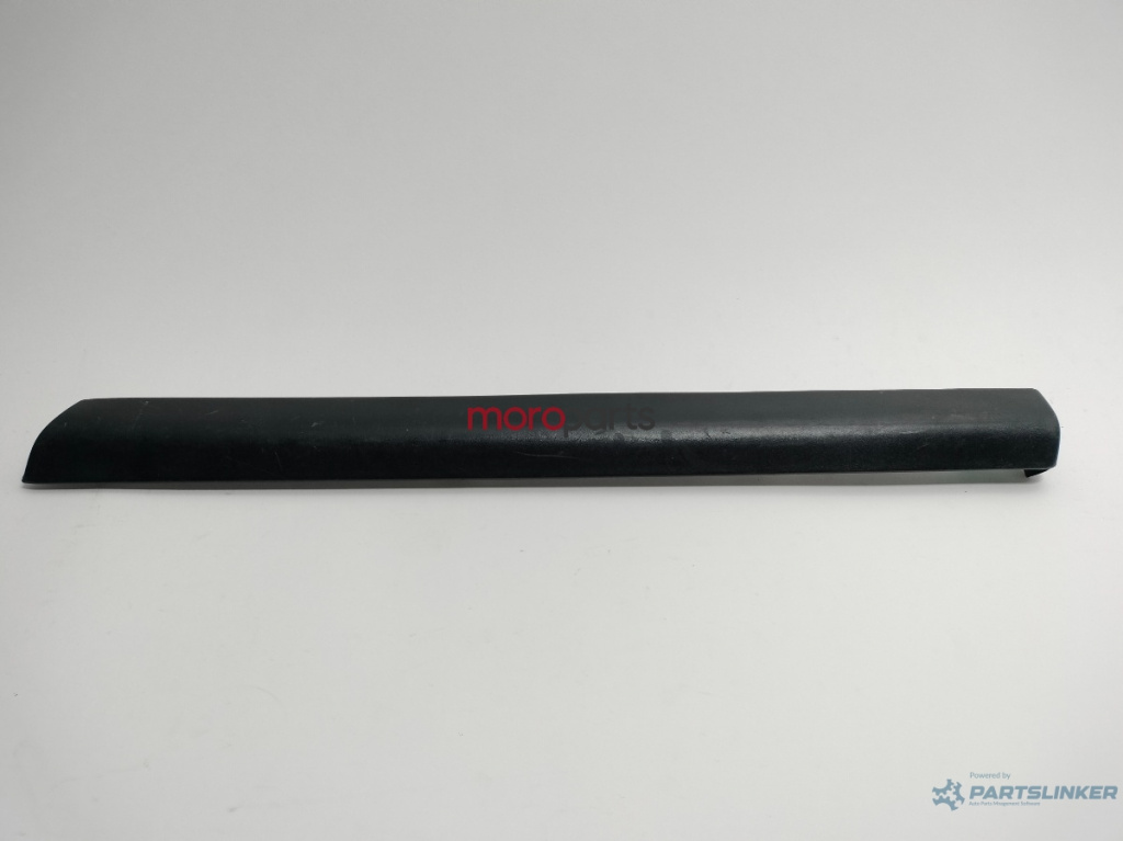 Bandou aripa stanga spate ​Audi A3 (8L) Coupe 2003 1.9 TDI OEM 8L3853699A