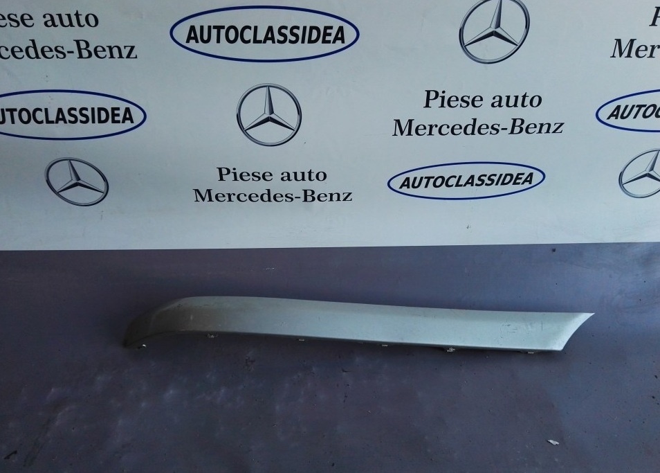 Bandou Bara DREAPTA spate Mercedes C class w203 classic