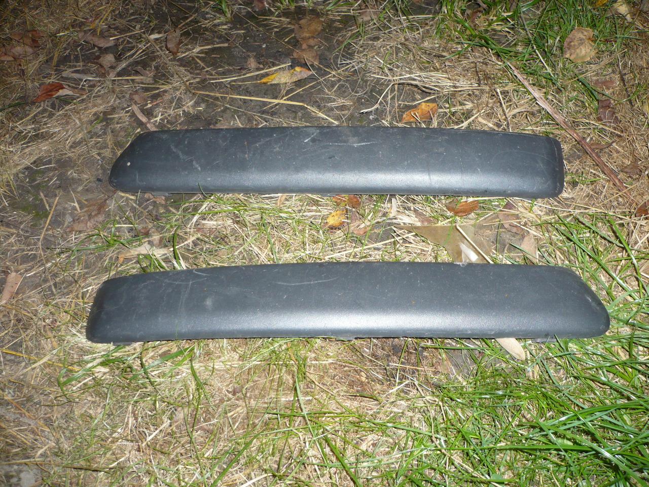 Bandou bara fata Stanga si dreapta Ford focus 2,C-max