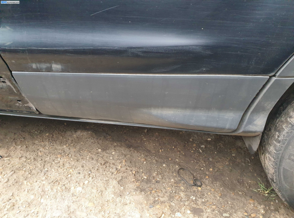 Bandou de pe Usa Portiera Stanga Spate Ford Kuga 2 2012 - 2016 [K3690]