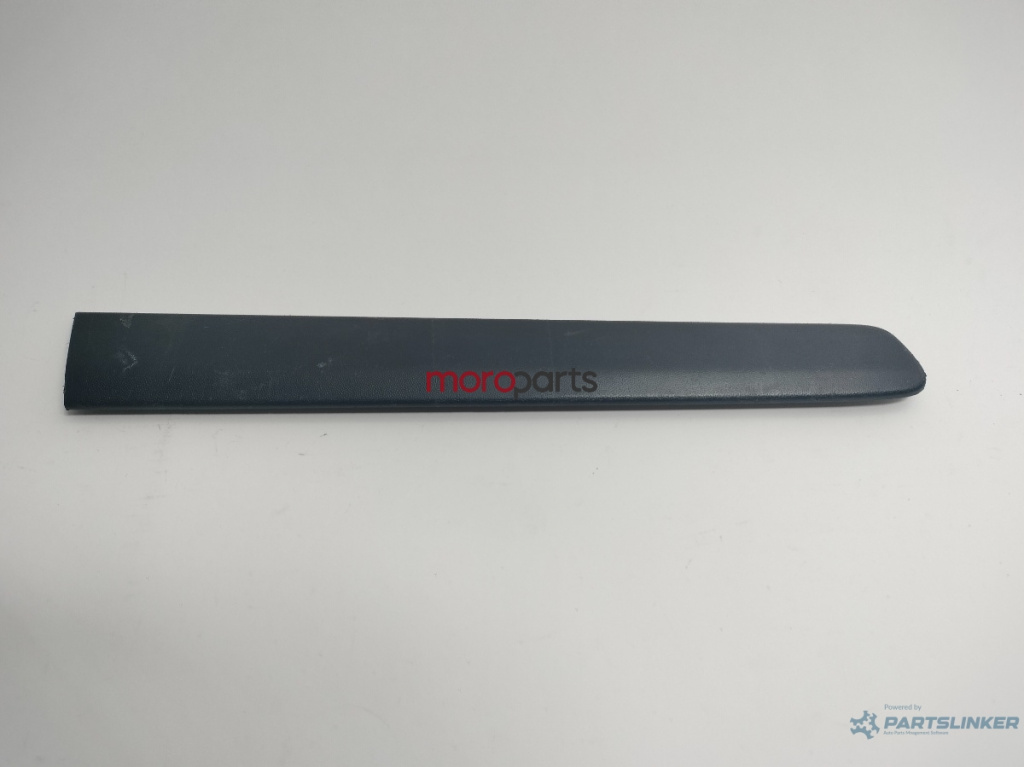 Bandou exterior caroserie dreapta Volkswagen Polo (9N1) Coupe 2001 1.2 6V VOLKSWAGEN POLO (9N_) [ 2001 - 2012 ] OEM 6Q3853536