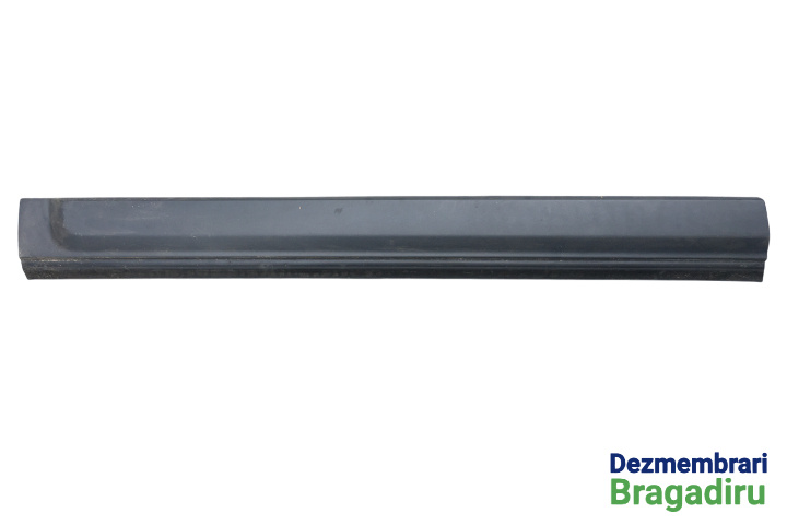 Bandou inferior usa fata stanga Land Rover Discovery 3 [2004 - 2009] SUV 2.7 TD AT (190 hp) Cod motor: 276DT