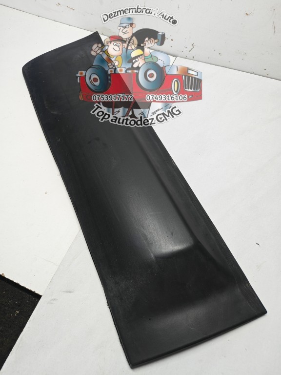 Bandou inferior Usa Nissan Quashqai J10 dreapta spate 82870JD01D ornament usa
