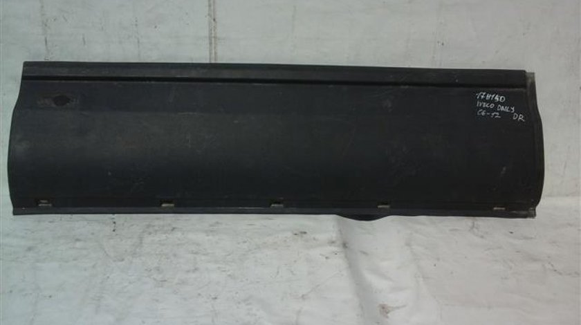 Bandou lateral dreapta dupa axa spate Iveco Daily An 2006 2007 2008 2009 2010 2011 2012 cod 504099694