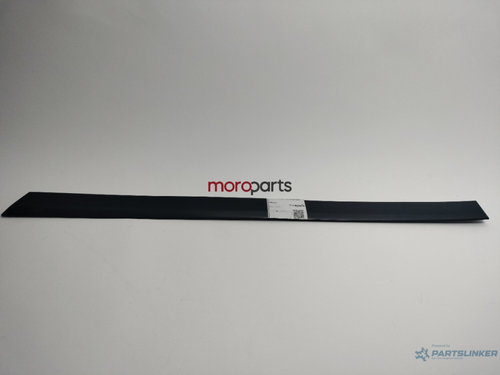 Bandou mijloc usa stanga spate Audi A6 C5 (4B2) Berlina 2002 1.9 TDI OEM 4B0853963B