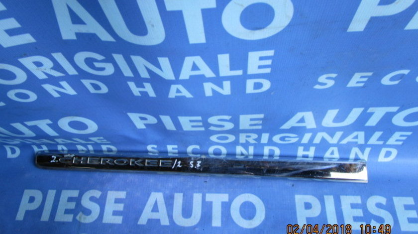 Bandou portiere Jeep Cherokee ; 55156949AA  (exterior)