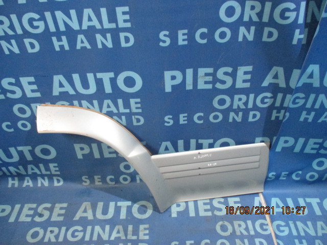 Bandou portiere Mitsubishi Pajero;  MB646985 // MB646986 (spate)
