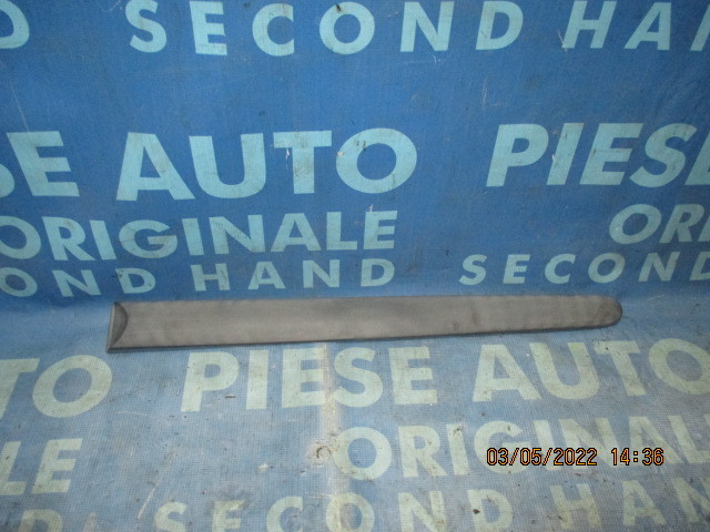 Bandou portiere Renault Megane; 7700430879 // 7700430880; 5-hatchback