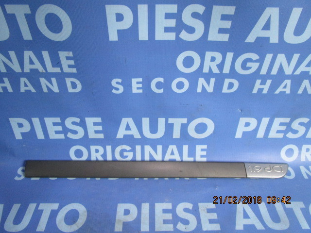 Bandou portiere Renault Scenic; 8200136734