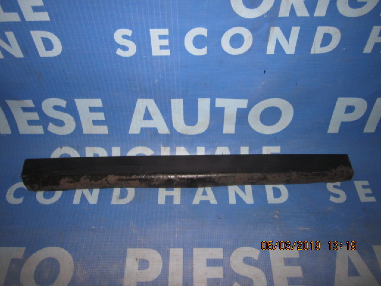 Bandou portiere VW Passat B5; 3B0854949