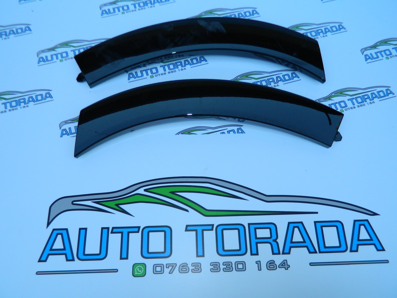 Bandou stanga dreapta bara fata Porsche Cayenne GTS 9Y an 2019-2022 cod 9Y0853717D,9Y0853718D