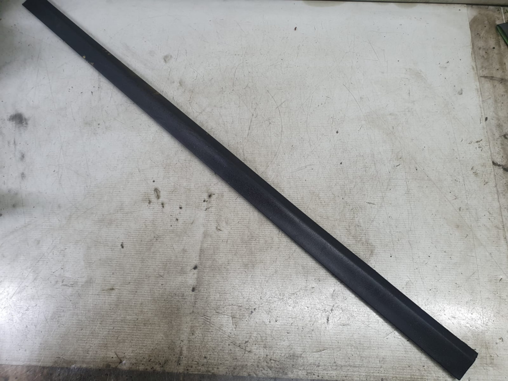 Bandou ușa dreapta fata 3c0854940 Volkswagen VW Passat B6 [2005 - 2010]