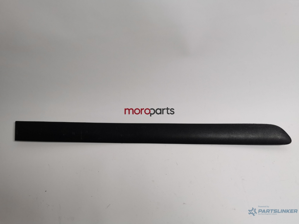 Bandou usa dreapta spate 1K4853754A