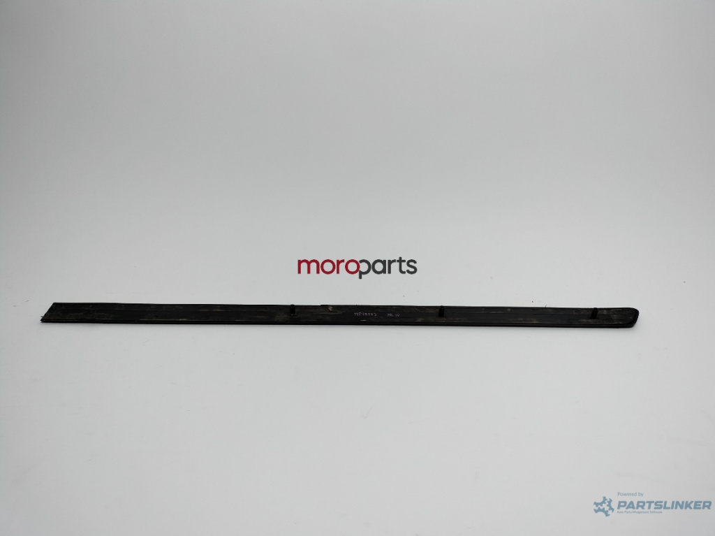 Bandou usa dreapta spate VOLKSWAGEN BORA 1J2 1998 - 2013 1.6 AVU, BFQ, BJH VAG 1J4853754
