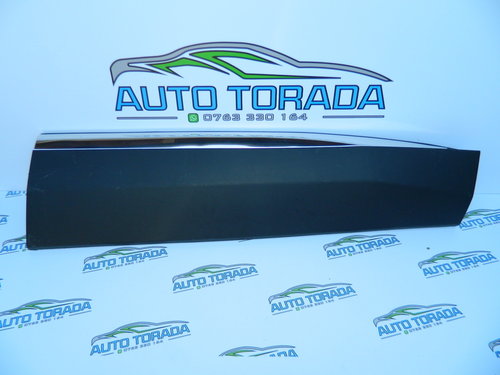 Bandou usa drepta fata PEUGEOT 3008 II, 5008 II,cod 9811404077
