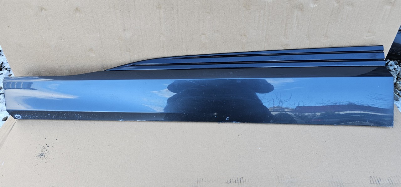 Bandou usa stanga fata Audi E-Tron 2019 2020 2021 2022