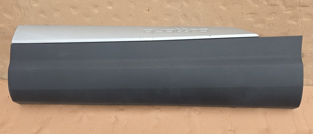 Bandou usa stanga spate AUDI Q7 4M 2016 2017 2018 2019