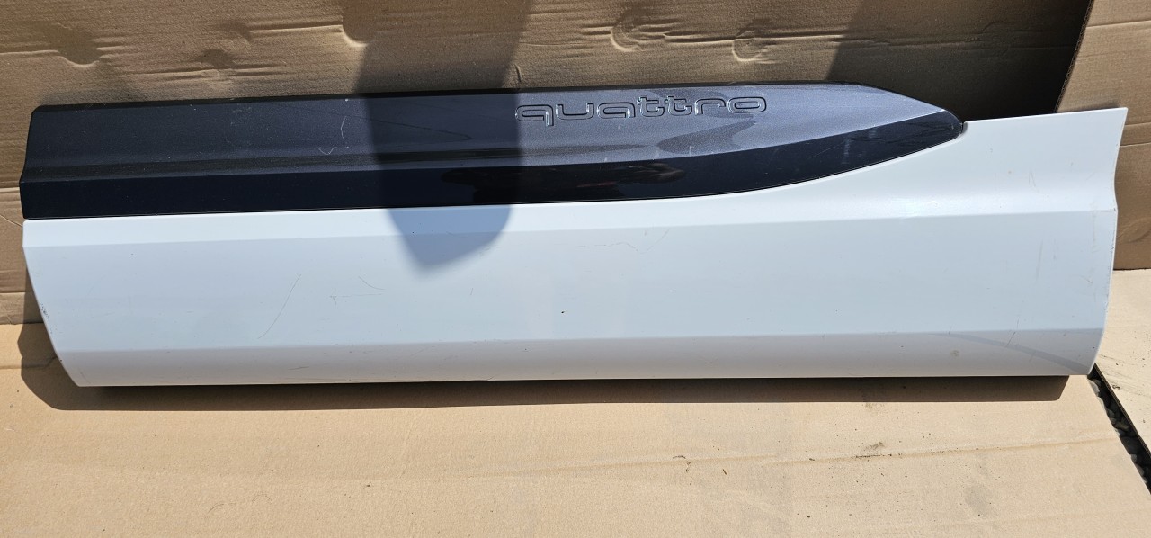 Bandou usa stanga spate AUDI Q7 4M S-Line 2016 2017 2018