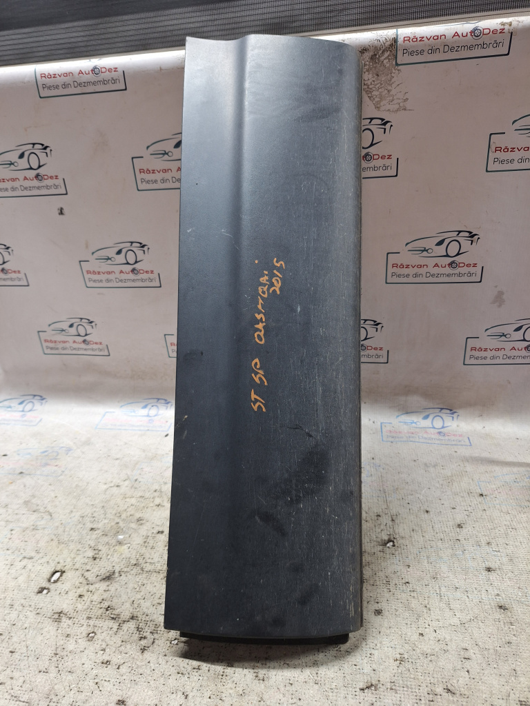 Bandou usa stanga spate Nissan Qashqai - Motorina 2015, 828714EA0A